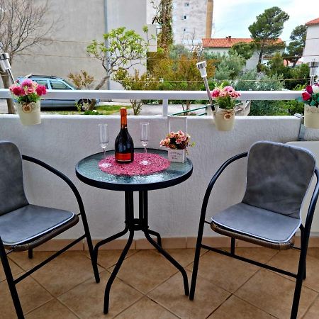 Apartman Nikol Makarska Buitenkant foto