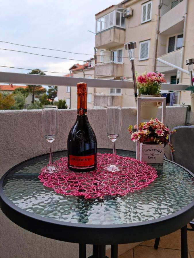 Apartman Nikol Makarska Buitenkant foto