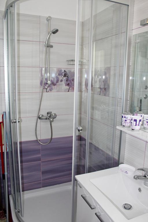Apartman Nikol Makarska Buitenkant foto